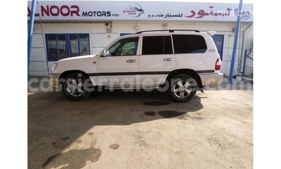 Buy Import Toyota Land Cruiser White Car in Import - Dubai in Kailahun Buy Import Toyota Land Cruiser White Car in Import - Dubai in Kailahun