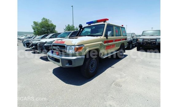 Buy Import Toyota Land Cruiser Beige Car in Import - Dubai in Kailahun Buy Import Toyota Land Cruiser Beige Car in Import - Dubai in Kailahun