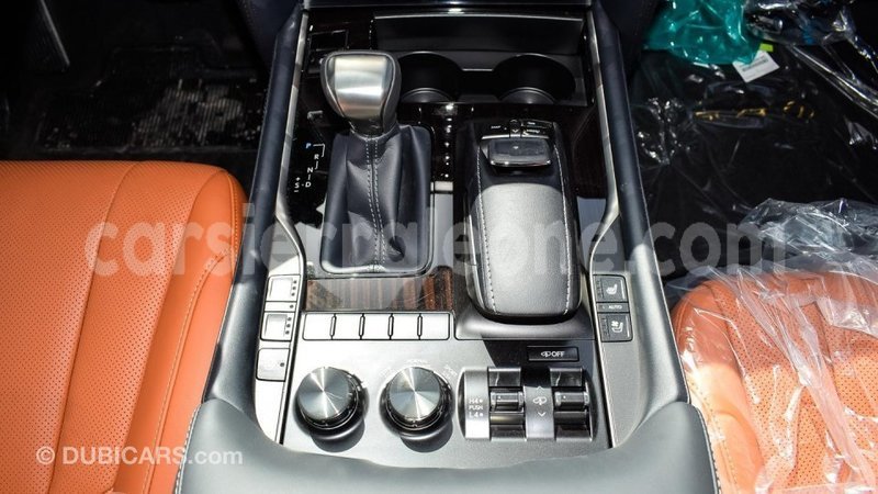 Big with watermark c62cd018 e391 4150 a797 845e92c676c8