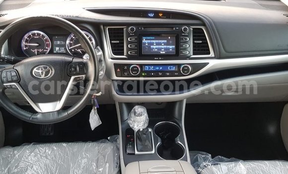 Buy Import Toyota Highlander Other Car in Import - Dubai in Kailahun Buy Import Toyota Highlander Other Car in Import - Dubai in Kailahun