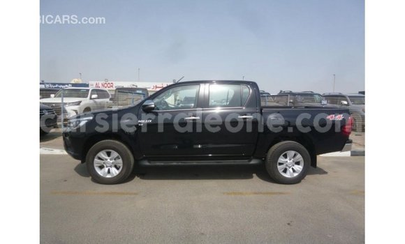Buy Import Toyota Hilux Black Car in Import - Dubai in Kailahun Buy Import Toyota Hilux Black Car in Import - Dubai in Kailahun