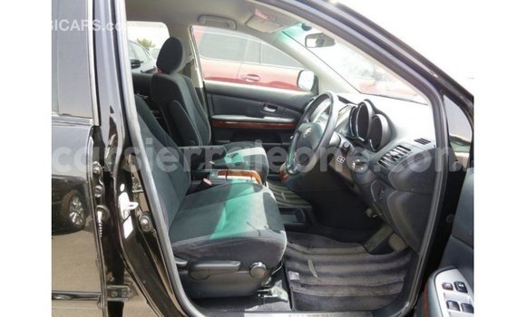 Buy Import Toyota Harrier Black Car in Import - Dubai in Kailahun Buy Import Toyota Harrier Black Car in Import - Dubai in Kailahun