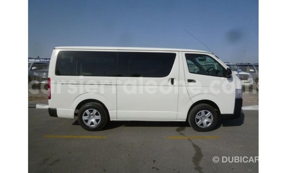 Buy Import Toyota Hiace White Car in Import - Dubai in Kailahun Buy Import Toyota Hiace White Car in Import - Dubai in Kailahun
