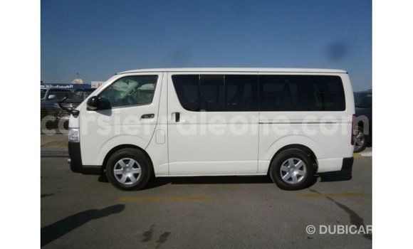 Buy Import Toyota Hiace White Car in Import - Dubai in Kailahun Buy Import Toyota Hiace White Car in Import - Dubai in Kailahun