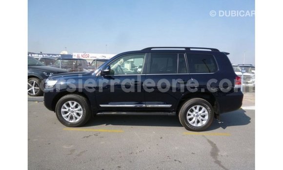 Buy Import Toyota Land Cruiser Blue Car in Import - Dubai in Kailahun Buy Import Toyota Land Cruiser Blue Car in Import - Dubai in Kailahun