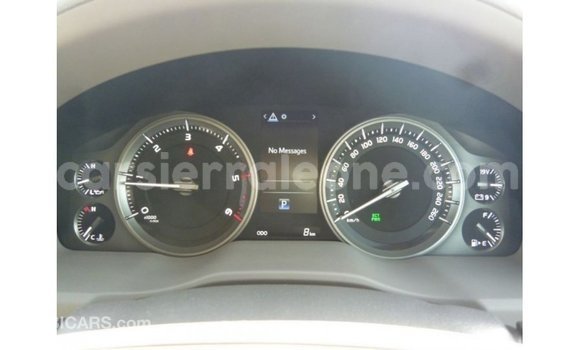 Buy Import Toyota Land Cruiser White Car in Import - Dubai in Kailahun Buy Import Toyota Land Cruiser White Car in Import - Dubai in Kailahun