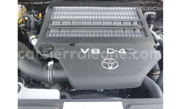 Buy Import Toyota Land Cruiser Blue Car in Import - Dubai in Kailahun Buy Import Toyota Land Cruiser Blue Car in Import - Dubai in Kailahun