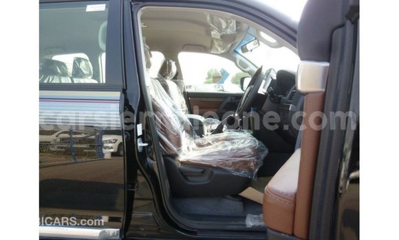 Buy Import Toyota Land Cruiser Black Car in Import - Dubai in Kailahun Buy Import Toyota Land Cruiser Black Car in Import - Dubai in Kailahun