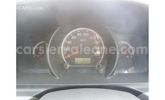 Buy Import Toyota Hiace White Car in Import - Dubai in Kailahun Buy Import Toyota Hiace White Car in Import - Dubai in Kailahun