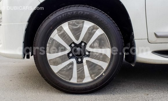 Buy Import Toyota Land Cruiser Black Car in Import - Dubai in Kailahun Buy Import Toyota Land Cruiser Black Car in Import - Dubai in Kailahun