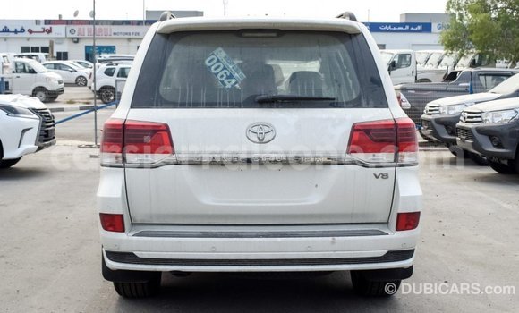Buy Import Toyota Land Cruiser Black Car in Import - Dubai in Kailahun Buy Import Toyota Land Cruiser Black Car in Import - Dubai in Kailahun