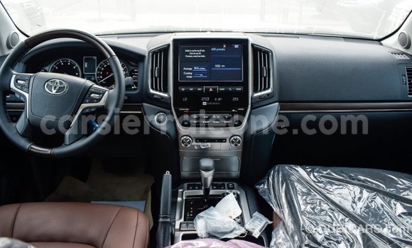 Buy Import Toyota Land Cruiser Black Car in Import - Dubai in Kailahun Buy Import Toyota Land Cruiser Black Car in Import - Dubai in Kailahun