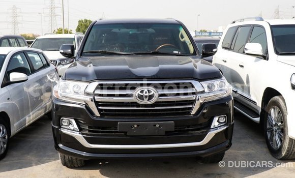 Acheter Import Voiture Toyota Land Cruiser Noir à Import - Dubai, Kailahun Acheter Import Voiture Toyota Land Cruiser Noir à Import - Dubai, Kailahun