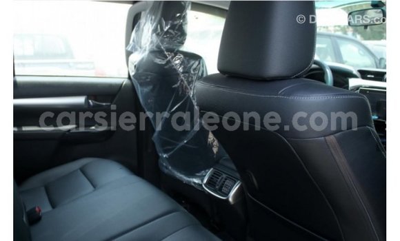 Buy Import Toyota Hilux Other Car in Import - Dubai in Kailahun Buy Import Toyota Hilux Other Car in Import - Dubai in Kailahun