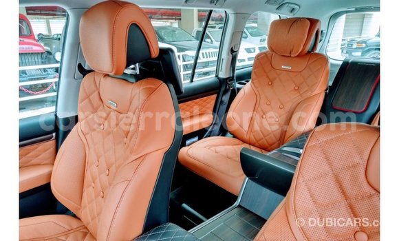 Buy Import Toyota Land Cruiser Black Car in Import - Dubai in Kailahun Buy Import Toyota Land Cruiser Black Car in Import - Dubai in Kailahun