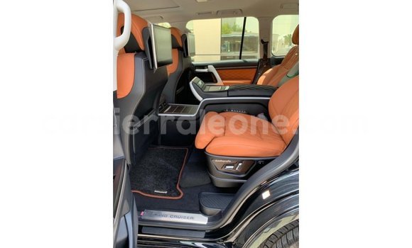 Buy Import Toyota Land Cruiser Black Car in Import - Dubai in Kailahun Buy Import Toyota Land Cruiser Black Car in Import - Dubai in Kailahun