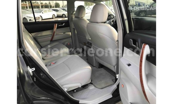 Buy Import Toyota Highlander Black Car in Import - Dubai in Kailahun Buy Import Toyota Highlander Black Car in Import - Dubai in Kailahun