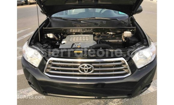 Buy Import Toyota Highlander Black Car in Import - Dubai in Kailahun Buy Import Toyota Highlander Black Car in Import - Dubai in Kailahun