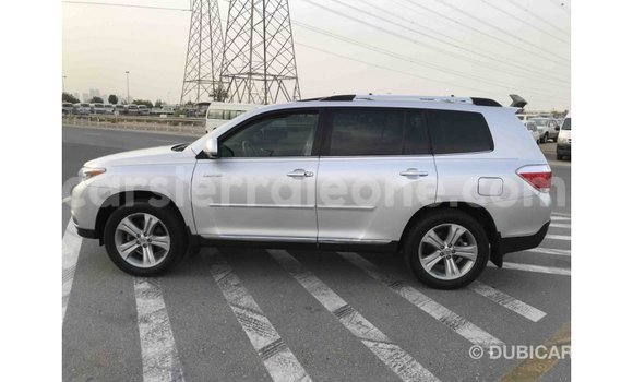 Buy Import Toyota Highlander Other Car in Import - Dubai in Kailahun Buy Import Toyota Highlander Other Car in Import - Dubai in Kailahun