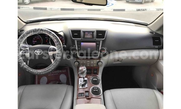 Buy Import Toyota Highlander Other Car in Import - Dubai in Kailahun Buy Import Toyota Highlander Other Car in Import - Dubai in Kailahun