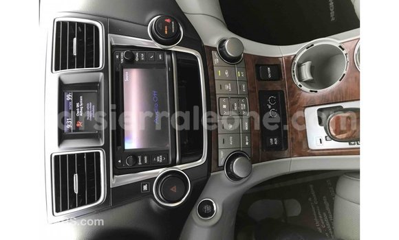 Buy Import Toyota Highlander Other Car in Import - Dubai in Kailahun Buy Import Toyota Highlander Other Car in Import - Dubai in Kailahun