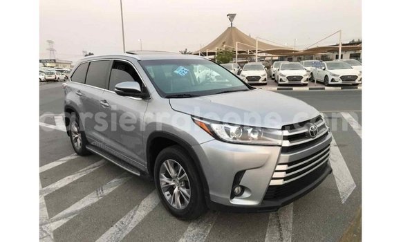 Buy Import Toyota Highlander Other Car in Import - Dubai in Kailahun Buy Import Toyota Highlander Other Car in Import - Dubai in Kailahun