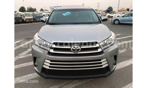 Buy Import Toyota Highlander Other Car in Import - Dubai in Kailahun Buy Import Toyota Highlander Other Car in Import - Dubai in Kailahun