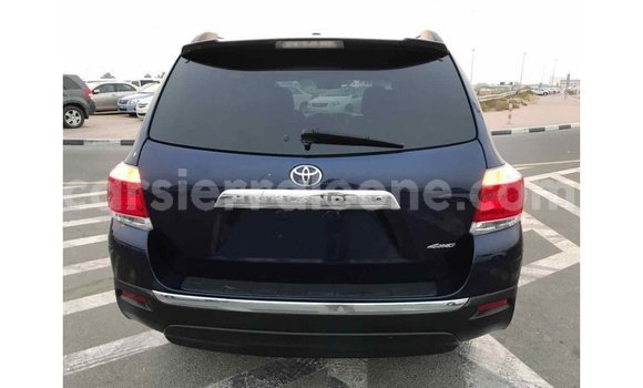 Buy Import Toyota Highlander Blue Car in Import - Dubai in Kailahun Buy Import Toyota Highlander Blue Car in Import - Dubai in Kailahun
