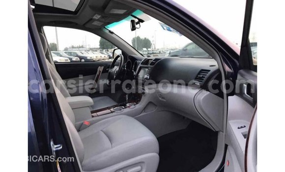 Buy Import Toyota Highlander Blue Car in Import - Dubai in Kailahun Buy Import Toyota Highlander Blue Car in Import - Dubai in Kailahun