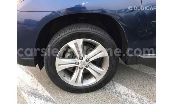 Buy Import Toyota Highlander Blue Car in Import - Dubai in Kailahun Buy Import Toyota Highlander Blue Car in Import - Dubai in Kailahun