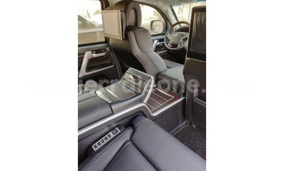 Buy Import Toyota Land Cruiser Black Car in Import - Dubai in Kailahun Buy Import Toyota Land Cruiser Black Car in Import - Dubai in Kailahun