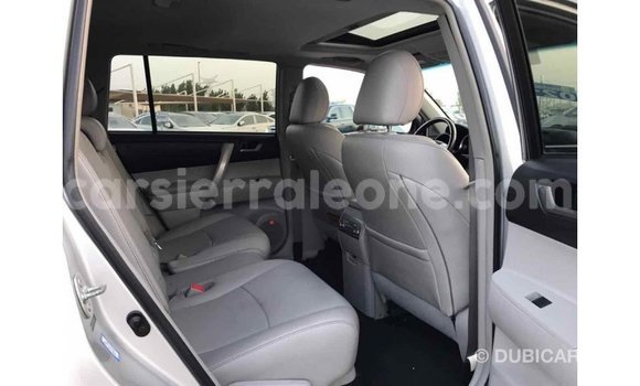 Buy Import Toyota Highlander Other Car in Import - Dubai in Kailahun Buy Import Toyota Highlander Other Car in Import - Dubai in Kailahun