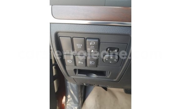 Buy Import Toyota Land Cruiser Brown Car in Import - Dubai in Kailahun Buy Import Toyota Land Cruiser Brown Car in Import - Dubai in Kailahun