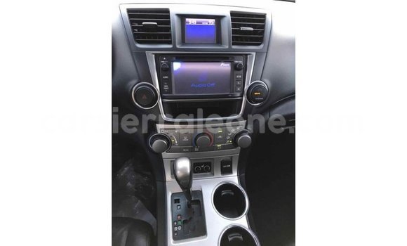 Buy Import Toyota Highlander Black Car in Import - Dubai in Kailahun Buy Import Toyota Highlander Black Car in Import - Dubai in Kailahun