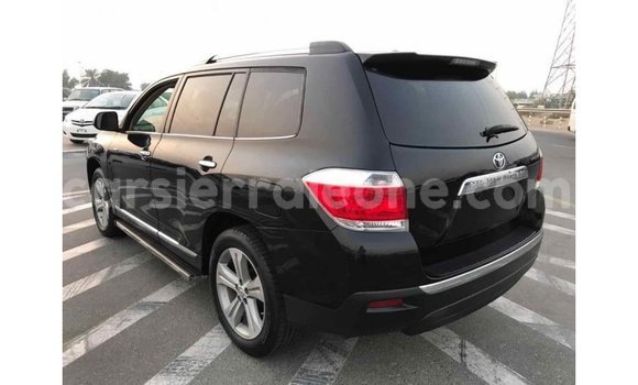 Buy Import Toyota Highlander Black Car in Import - Dubai in Kailahun Buy Import Toyota Highlander Black Car in Import - Dubai in Kailahun