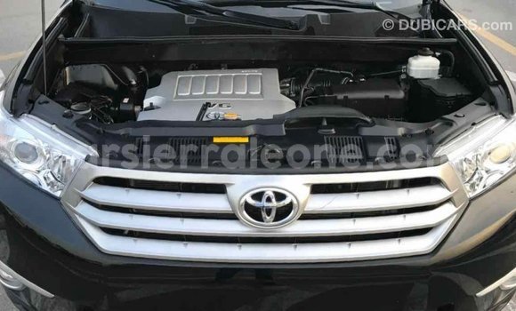 Buy Import Toyota Highlander Black Car in Import - Dubai in Kailahun Buy Import Toyota Highlander Black Car in Import - Dubai in Kailahun