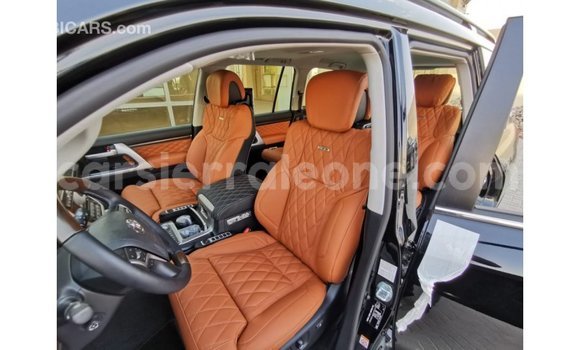 Buy Import Toyota Land Cruiser Black Car in Import - Dubai in Kailahun Buy Import Toyota Land Cruiser Black Car in Import - Dubai in Kailahun