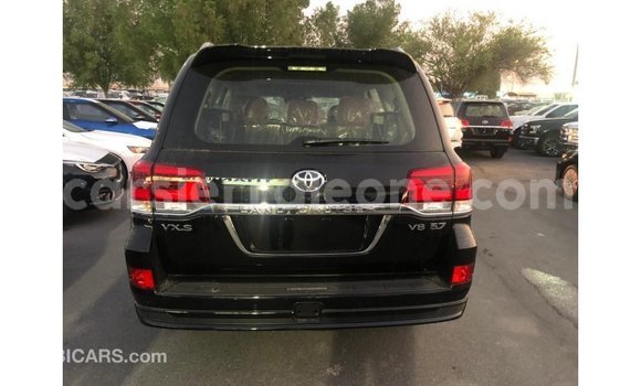 Buy Import Toyota Land Cruiser Black Car in Import - Dubai in Kailahun Buy Import Toyota Land Cruiser Black Car in Import - Dubai in Kailahun