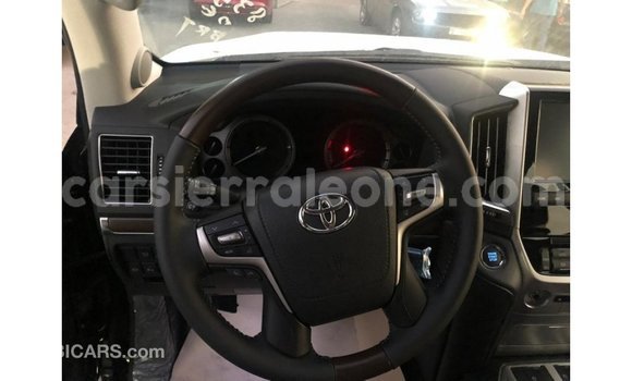 Buy Import Toyota Land Cruiser Black Car in Import - Dubai in Kailahun Buy Import Toyota Land Cruiser Black Car in Import - Dubai in Kailahun