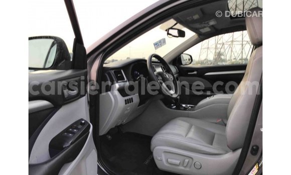Buy Import Toyota Highlander Other Car in Import - Dubai in Kailahun Buy Import Toyota Highlander Other Car in Import - Dubai in Kailahun