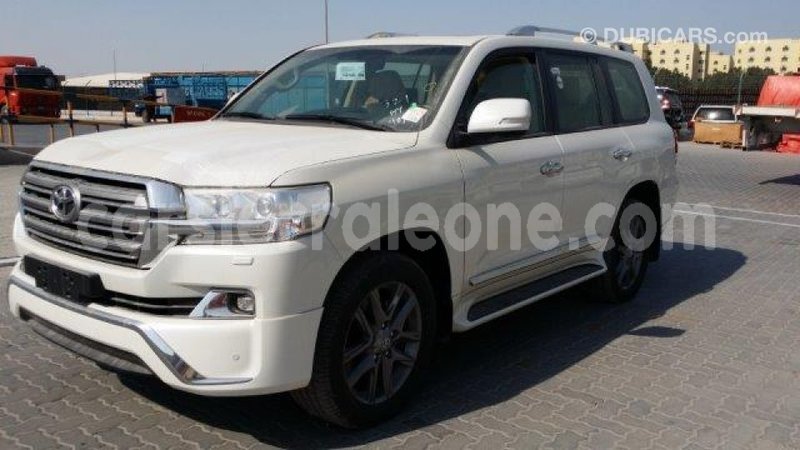 Big with watermark toyota land cruiser kailahun import dubai 4675