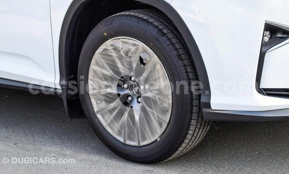 Buy Import Lexus RX 300 White Car in Import - Dubai in Kailahun Buy Import Lexus RX 300 White Car in Import - Dubai in Kailahun