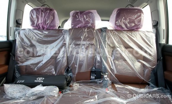 Buy Import Toyota Land Cruiser Black Car in Import - Dubai in Kailahun Buy Import Toyota Land Cruiser Black Car in Import - Dubai in Kailahun