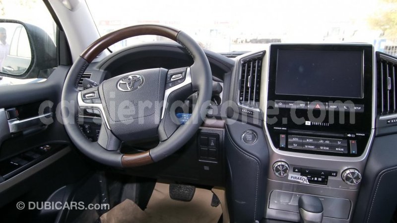 Big with watermark toyota land cruiser kailahun import dubai 4685