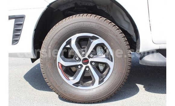 Buy Import Toyota Hilux White Car in Import - Dubai in Kailahun Buy Import Toyota Hilux White Car in Import - Dubai in Kailahun