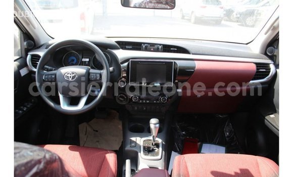 Buy Import Toyota Hilux White Car in Import - Dubai in Kailahun Buy Import Toyota Hilux White Car in Import - Dubai in Kailahun