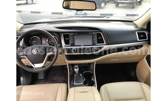 Buy Import Toyota Highlander Black Car in Import - Dubai in Kailahun Buy Import Toyota Highlander Black Car in Import - Dubai in Kailahun