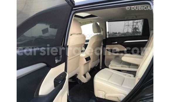 Buy Import Toyota Highlander Black Car in Import - Dubai in Kailahun Buy Import Toyota Highlander Black Car in Import - Dubai in Kailahun