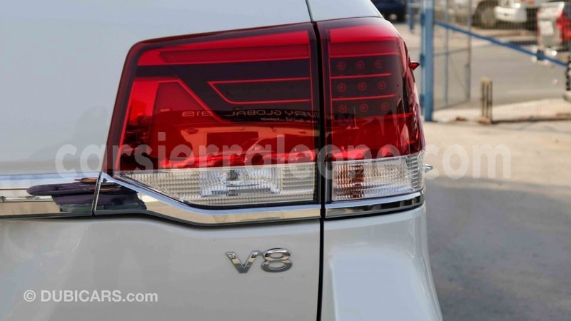 Big with watermark toyota land cruiser kailahun import dubai 4700