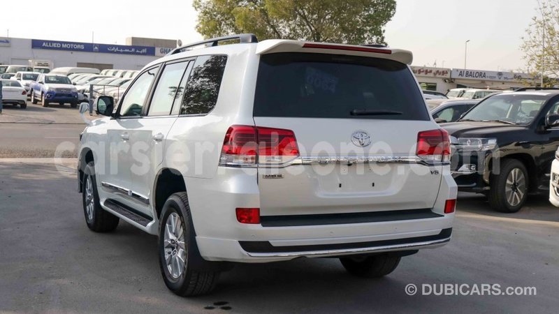 Big with watermark toyota land cruiser kailahun import dubai 4700